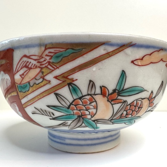 Antique Japanese Hand Painted Imari Footed Bowl 4.5” Diameter-White Red Blue - Picture 3 of 16